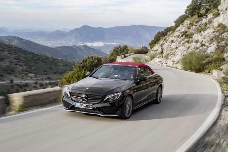  Mercedes-AMG C43 4Matic Cabriolet 2016 года  (фото 2 из 39)